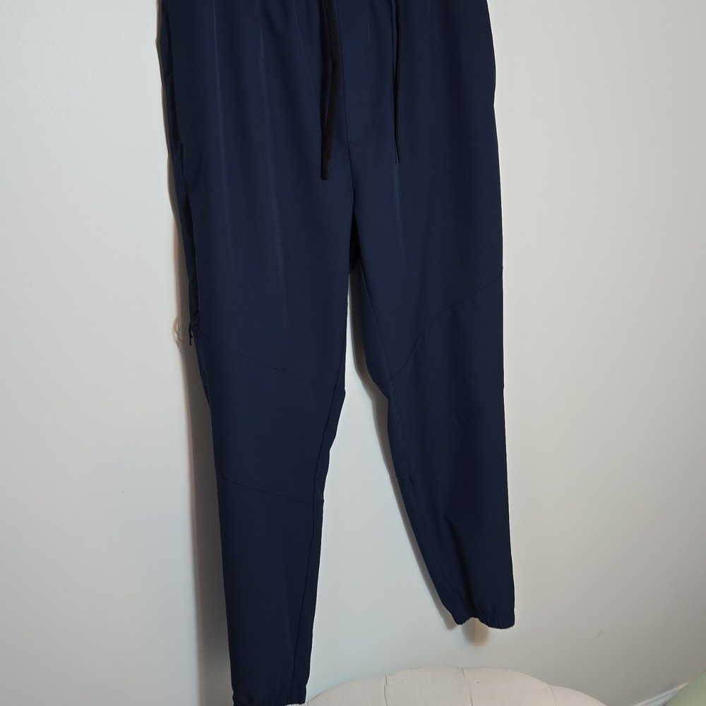 GapFit‎ Men's Navy Blue Jogger Pants Size L Drawstring Waist Zipper Pockets
